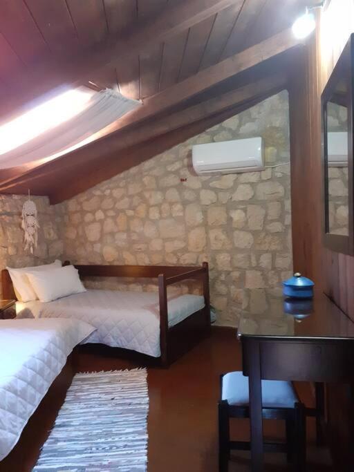 The Katochori * Katokhorion (Lefkada)